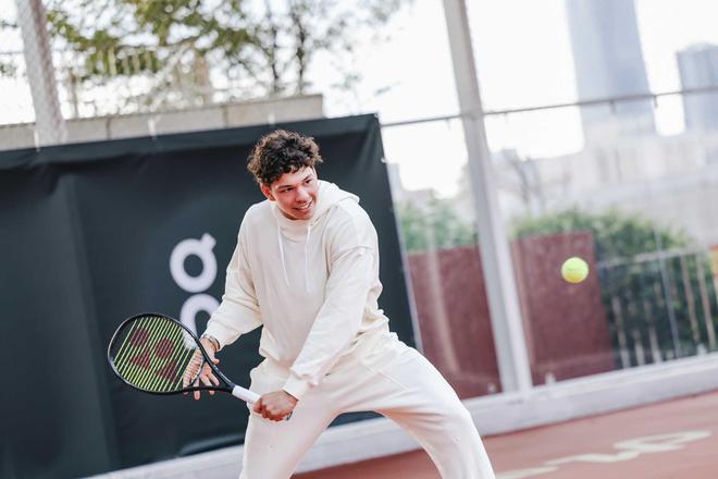 关注香港队 关注香港队